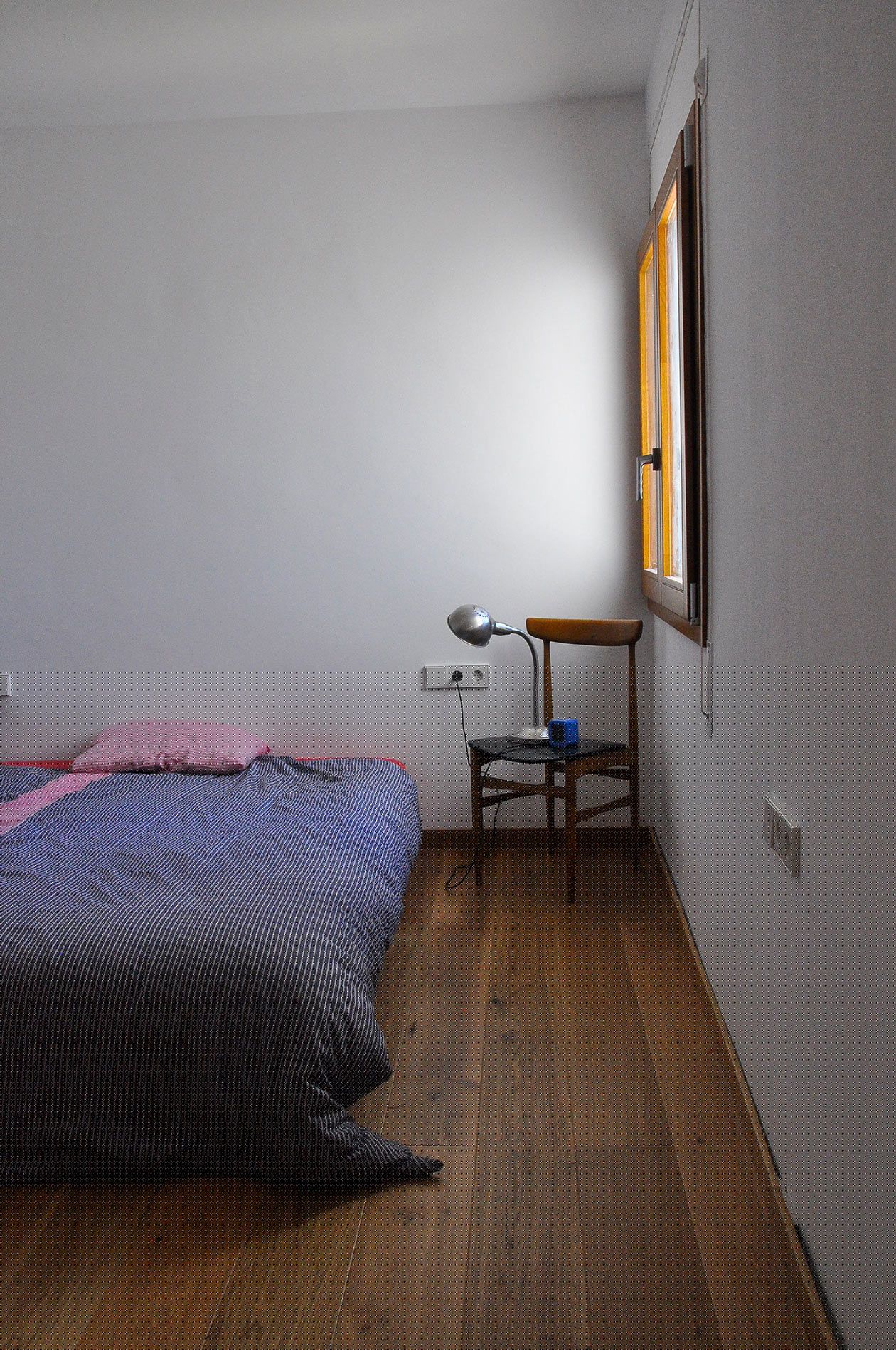 L'apartament de les parets flotants